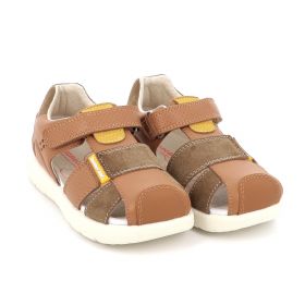 Κλειστό Πέδιλο Αγόρι