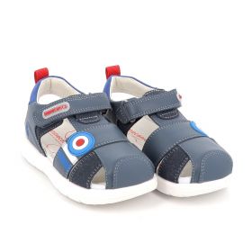 Κλειστό Πέδιλο Αγόρι