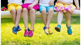 Παιδικά πέδιλα καλοκαιριού με σωστή εφαρμογή και στήριξη για άνετο περπάτημα | Serafino Shoes