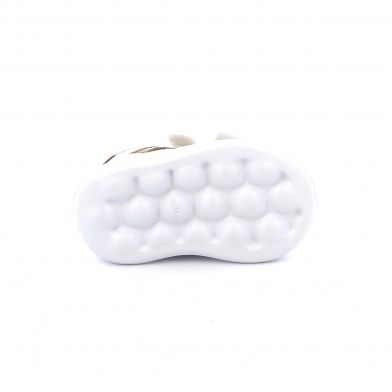 Παιδικό Αθλητικό Παπούτσι για Κορίτσι Adidas Grand Court 2,0 Cfi Bubble Comfy Χρώματος Λευκό IG6586
