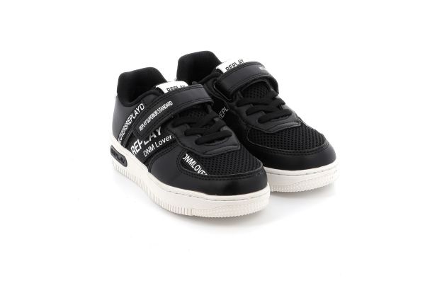 Children Low Casual Shoe Replay Color Black GBZ43,000. C0004S