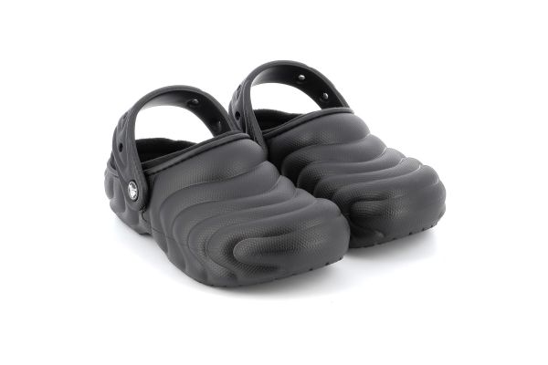 Sambo Crocs Classic Lined Overpuff Clog Color Black 21059-001