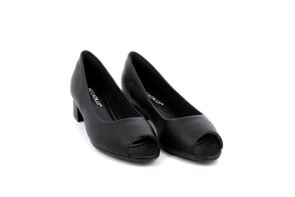 Women's Globe Piccadilly Color Black 114046-68