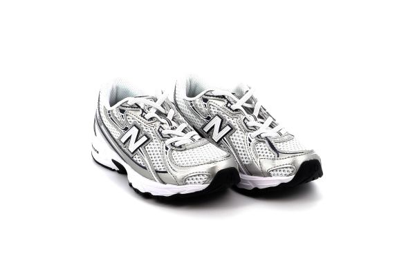 Παιδικό Αθλητικό Παπούτσι για Κορίτσι New Balance 740 Classics Χρώματος Ασημί PZ740WN