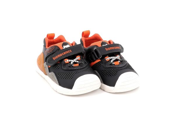 Παιδικό Χαμηλό Casual για Αγόρι Biomecanics Ανατομικό Χρώματος Μαύρο 251130-A054