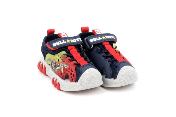 Κλειστό Πέδιλο Αγόρι